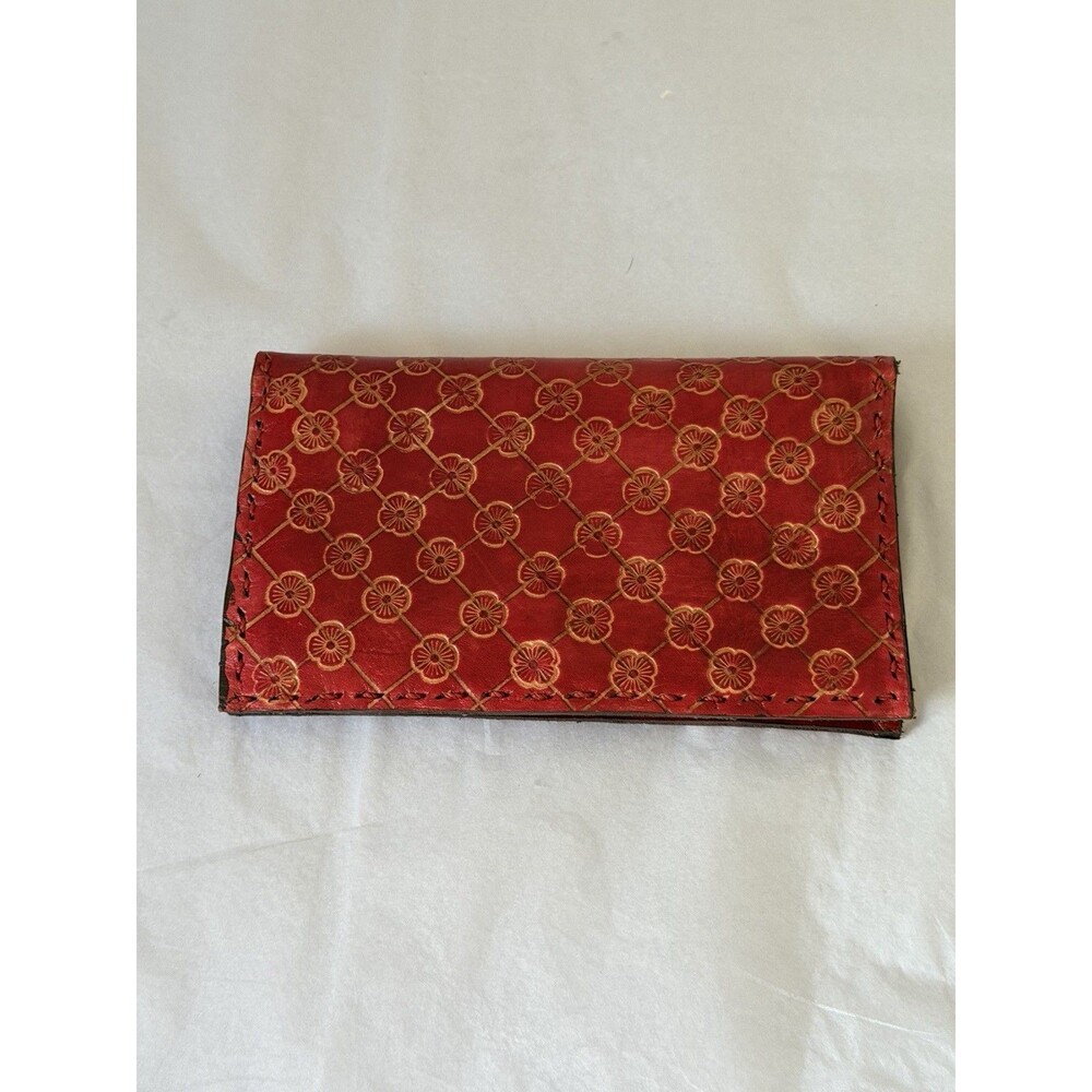 LUCHITA Arte y Cuero Red Leather Wallet Clutch Handmade Colombia Floral
